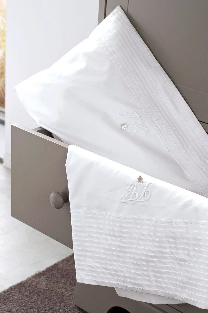 Cotbed duvet cover "monogramme" white-Towels & bedlinen-Tartine et Chocolat-Blue Almonds-London-South Kensington