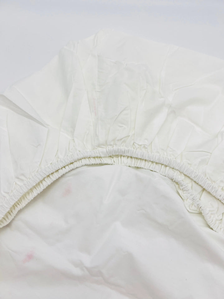 Cotbed fitted sheet "baby bees" white-Towels & bedlinen-Gordonsbury-Blue Almonds-London-South Kensington